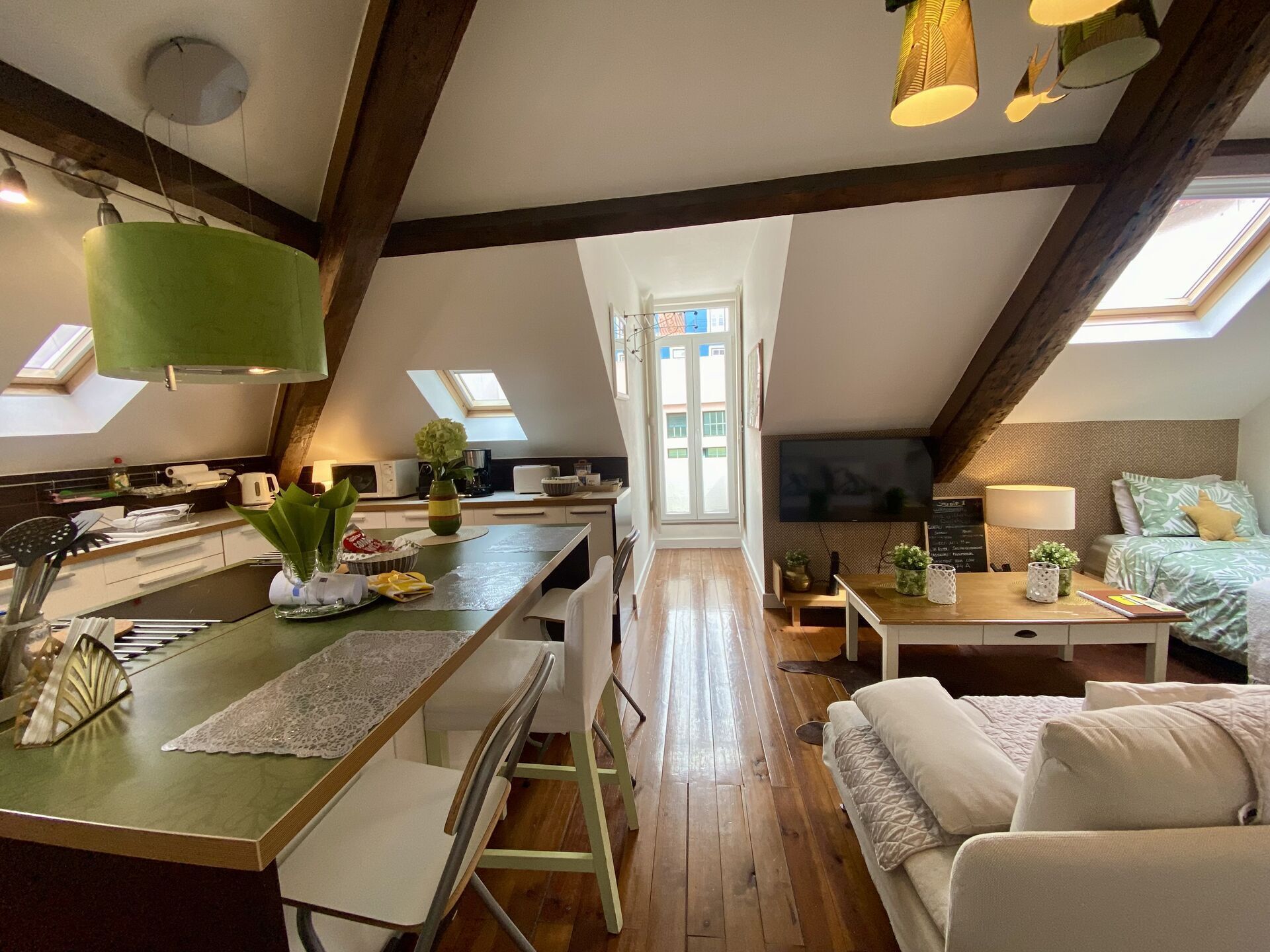 1 bedroom, iron/ironing board, Internet