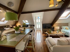1 bedroom, iron/ironing board, Internet - Smile in Deluxe Studio 1 (Lisboa)