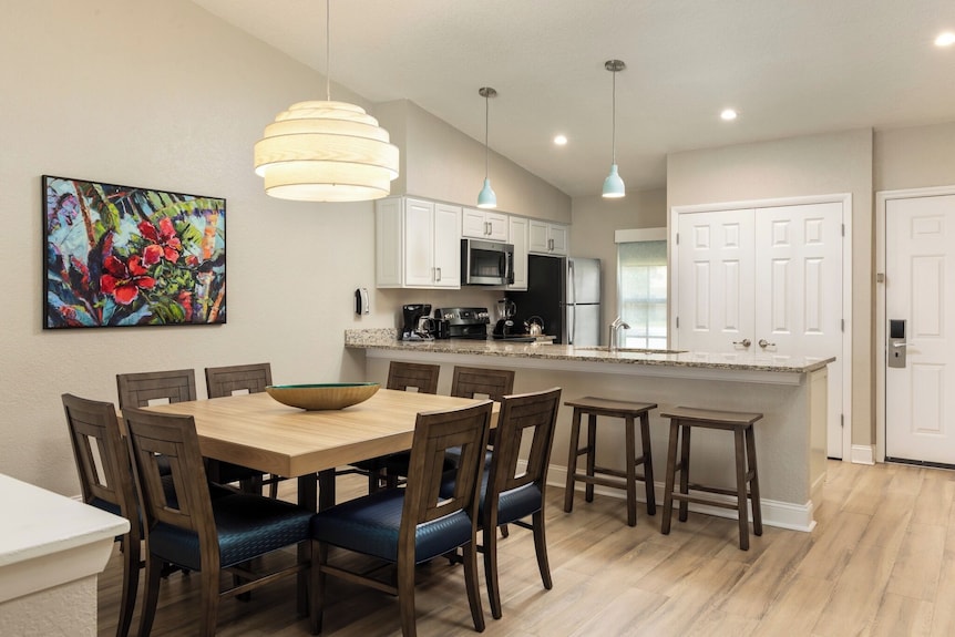 2 Bedrooms- 2 Bath Condo On The Beach In Galveston For The Lone Star Bike Rally - Galveston, TX