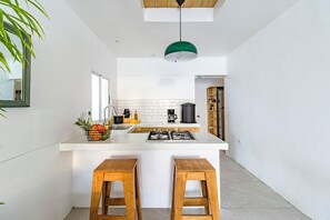 Private kitchen - Cool house with Pool at only steps from the Beach and Surf (Carmen Beach)