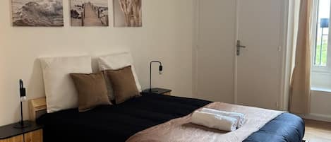 4 chambres, fer et planche Ă repasser, Wi-Fi, literie fournie