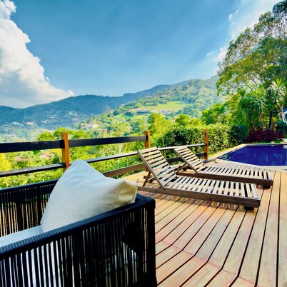 Mansion with 5-star private service, heated pool, dedicated staff, and leisure facilities.