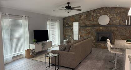 Delightful 2-bedroom called the Blue Haven OC perfect for relaxing stays.