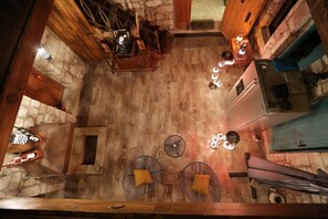 Interior - Mahzen Alacati (Çeşme)