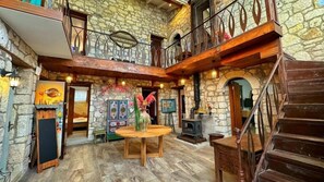 Imej tidak diklasifikasikan, 3 daripada 80, butang