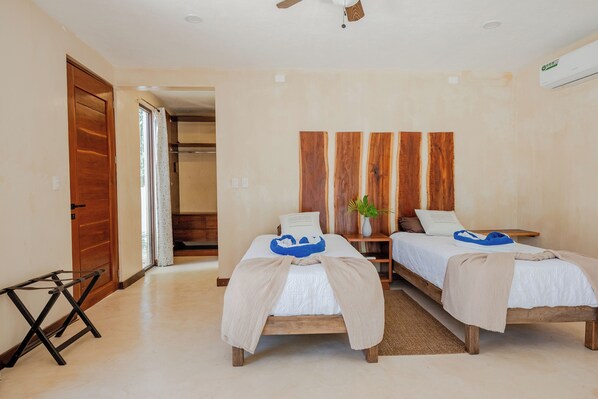 Comfort Twin Room | Desk, laptop workspace, free WiFi