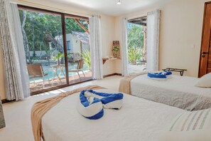 Comfort Twin Room | Egyptian cotton sheets, premium bedding, pillowtop beds, minibar - Villas Ahal  (Tulum)