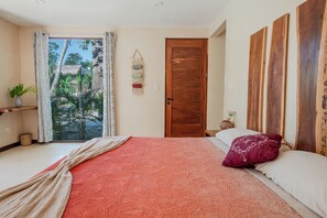 Chambre Double Supérieure, balcon, vue piscine