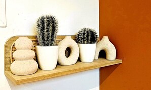 Interior detail - La Cachette Oubliee | 10 mn from the station (Melun)