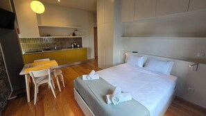 Studio, City View | Free WiFi, wheelchair access - Heritage Apartments (Câmara de Lobos)