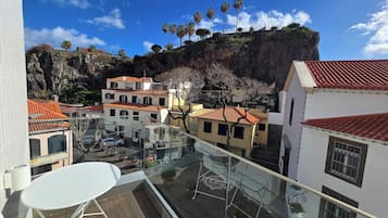 Comfort Double Room, Balcony, City View | Property grounds