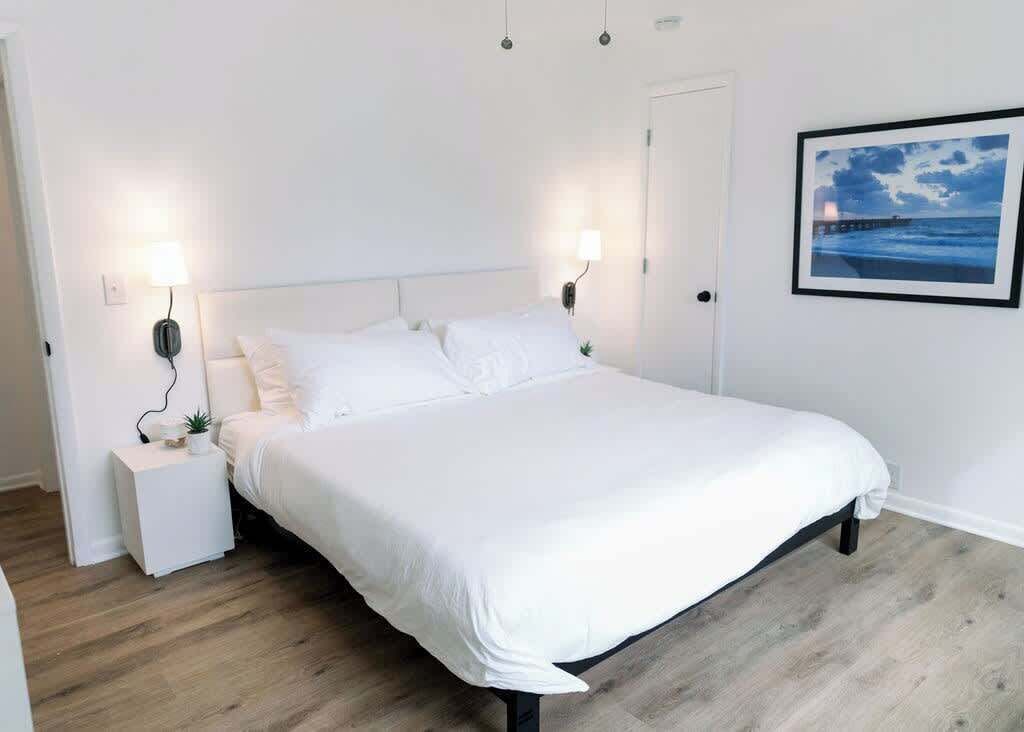 Iron/ironing board, WiFi