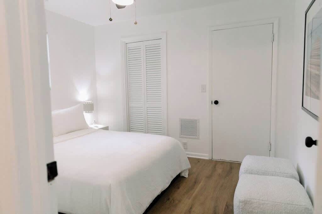 Tabla de planchar con plancha y wifi