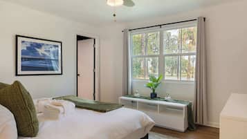 Een strijkplank/strijkijzer, wifi