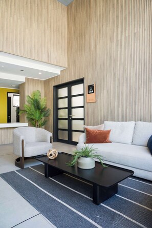 Interior - Stylish 2BR Apt in Santiago for 5 Gym Access (Santiago)