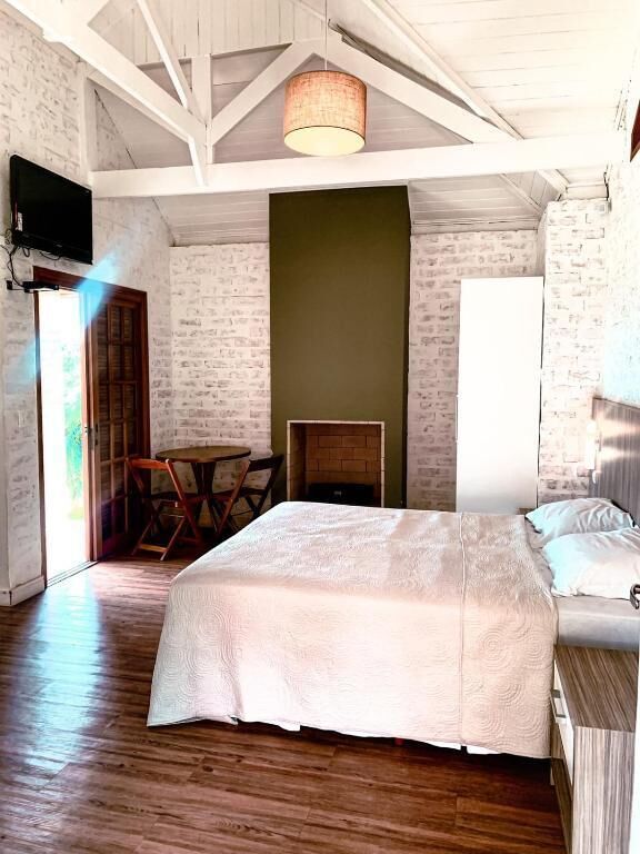 Deluxe Room, Balcony, Mountain View | Desk, free WiFi