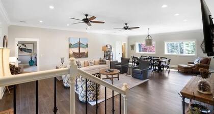 Spacious 4 Bedroom Allatoona Lake House Perfect for a Comfortable Getaway