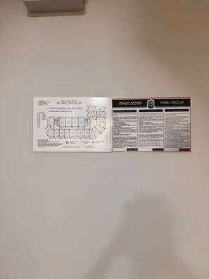 Photo non classée, 2 sur 19, bouton