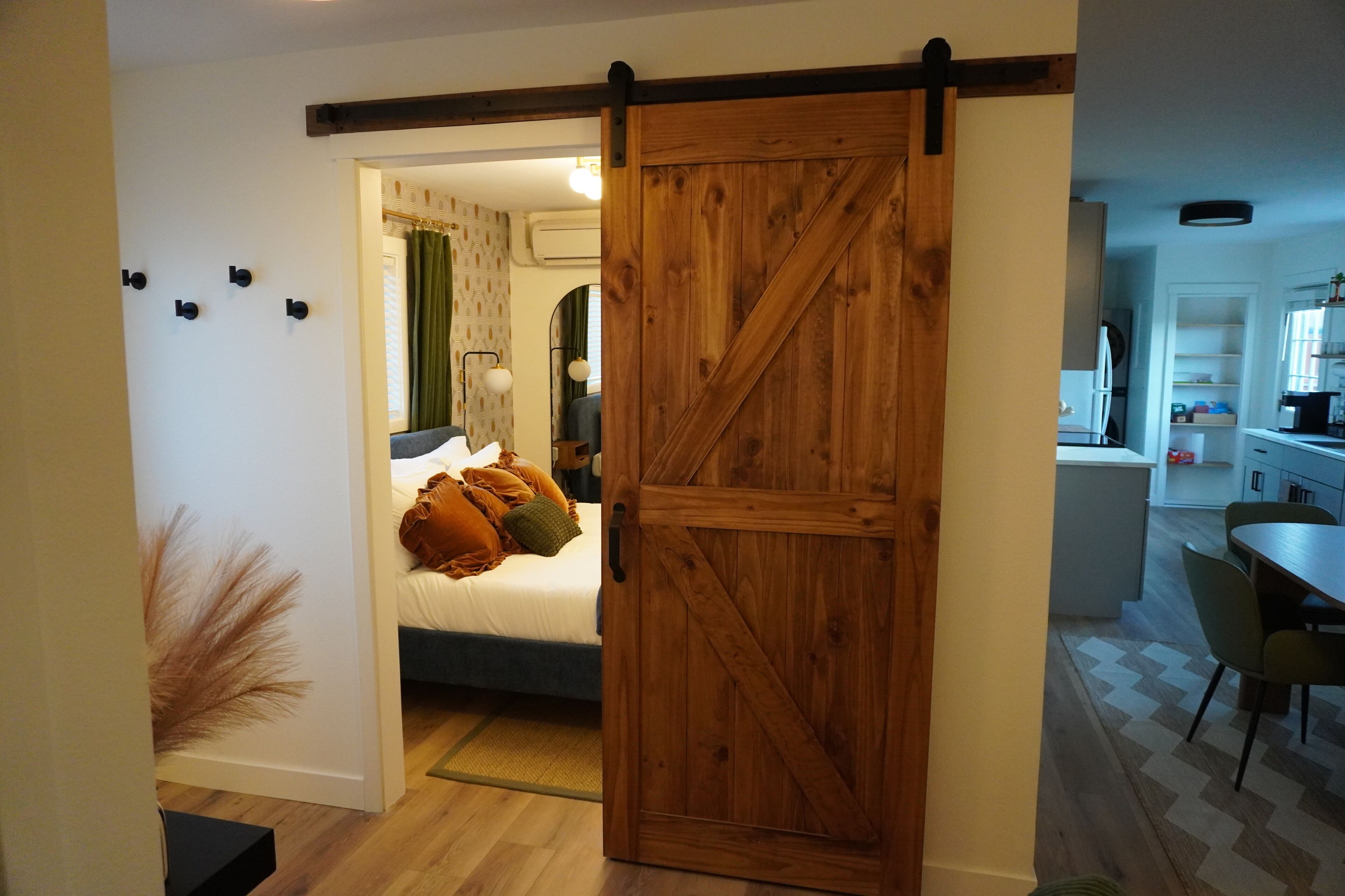 熨斗/熨衣板、WiFi、床单