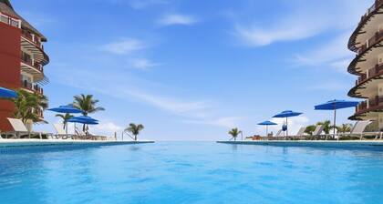 442 - Two Bedroom Ocean View