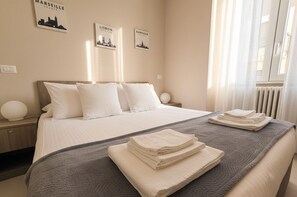 Unclassified image, 5 of 13, button