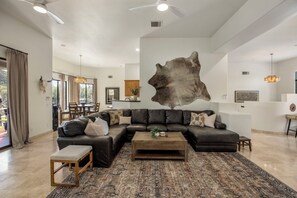 Unclassified image, 2 of 40, button - Private 4-bedroom walking distance to heart of Cave Creek (Cave Creek)