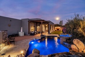 Unclassified image, 3 of 40, button - Private 4-bedroom walking distance to heart of Cave Creek (Cave Creek)