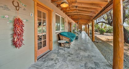 VR11 Walk to Town of Cave Creek