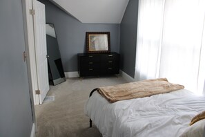 Strygejern/strygebræt, Wi-Fi, sengetøj