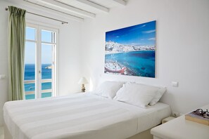 5 bedrooms, desk, iron/ironing board, travel cot - Amazing view Mykonian Villa with 5 bedrooms and pool (Mykonos)