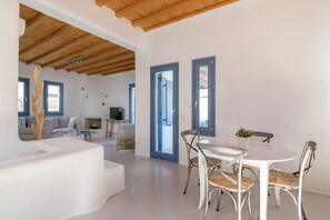 Dining - 4 Bedroom Villa with private pool and sea view (Mikonos)