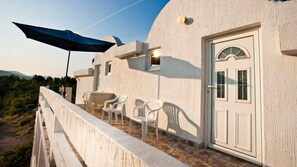 Property grounds - One-Bedroom Apartment with Terrace (3-5 Adults) (Tivat)