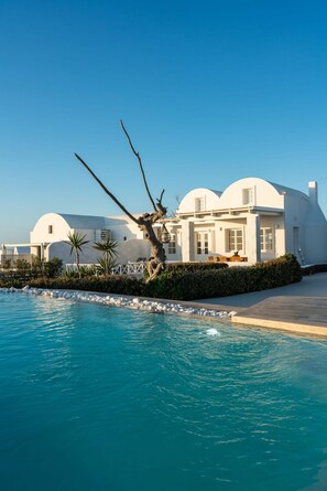 Pool - SWINGING SUNSET Villa 3BD Sea View w/ Pool& HotTub (Santorini)