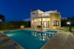 Pool - Villa Tsikkos Dio in Argaka (Argaka)