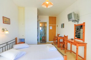 1 bedroom, iron/ironing board, bed sheets - Faros Tessera in Gaios (Gaios)