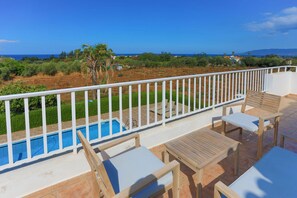 Property grounds - Villa Stavriella in Latchi (Latchi)