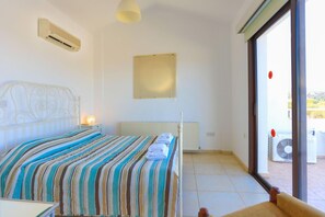 Room - Villa Stavriella in Latchi (Latchi)