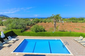 Unclassified image, 3 of 29, button - Villa Stavriella in Latchi (Latchi)