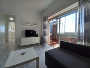 Fernseher