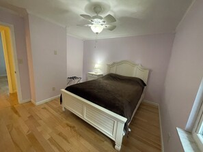 3 bedrooms, free WiFi, bed sheets - BUDGET HOUSE 97 Beautiful 3-bedroom house with AC in delightful Stanton (Stanton)