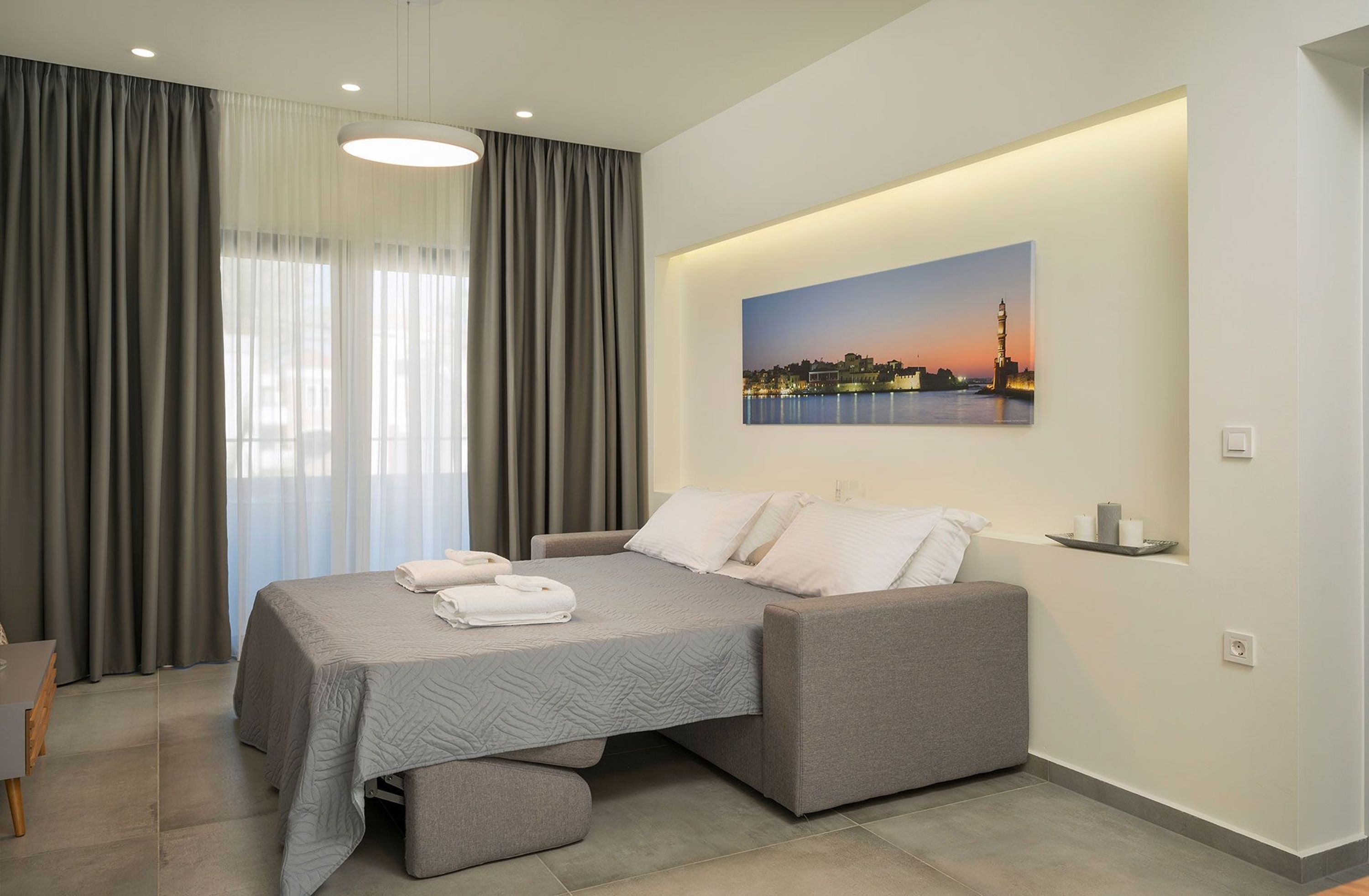 2 chambres, fer et planche à repasser, lit parapluie, Wi-Fi gratuit