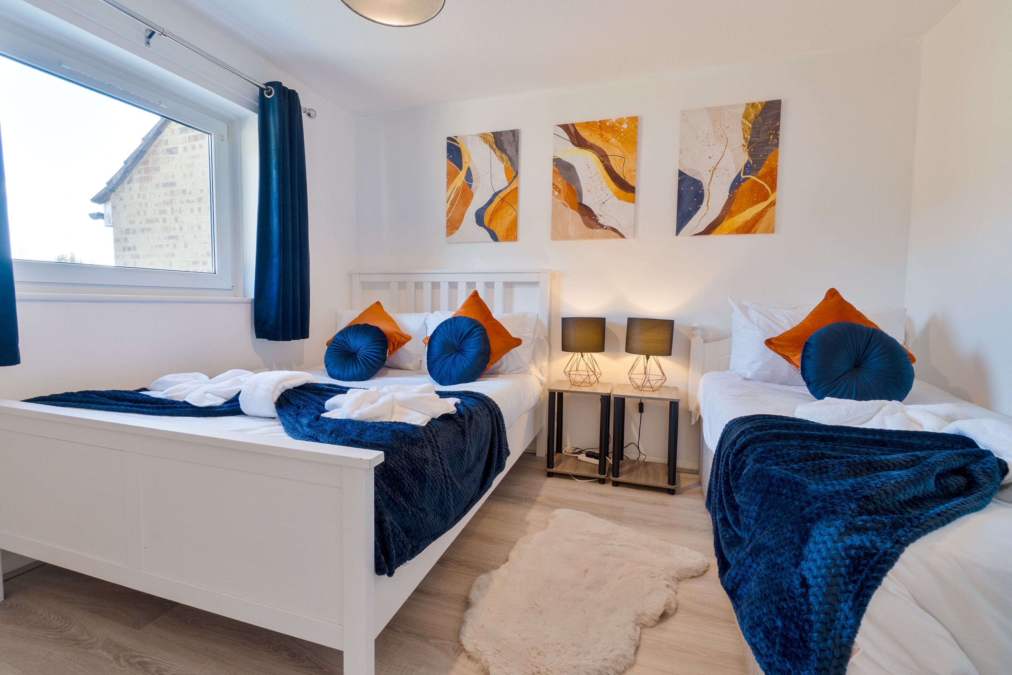 2 bedrooms, iron/ironing board, WiFi (free), bed sheets