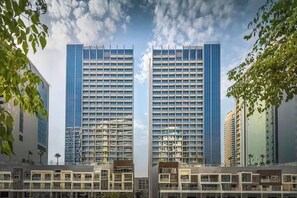 Front of property - Vogue | Sterling near Dubai Mall | Burj Khalifa (Dubai)