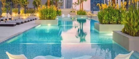 Alberca al aire libre