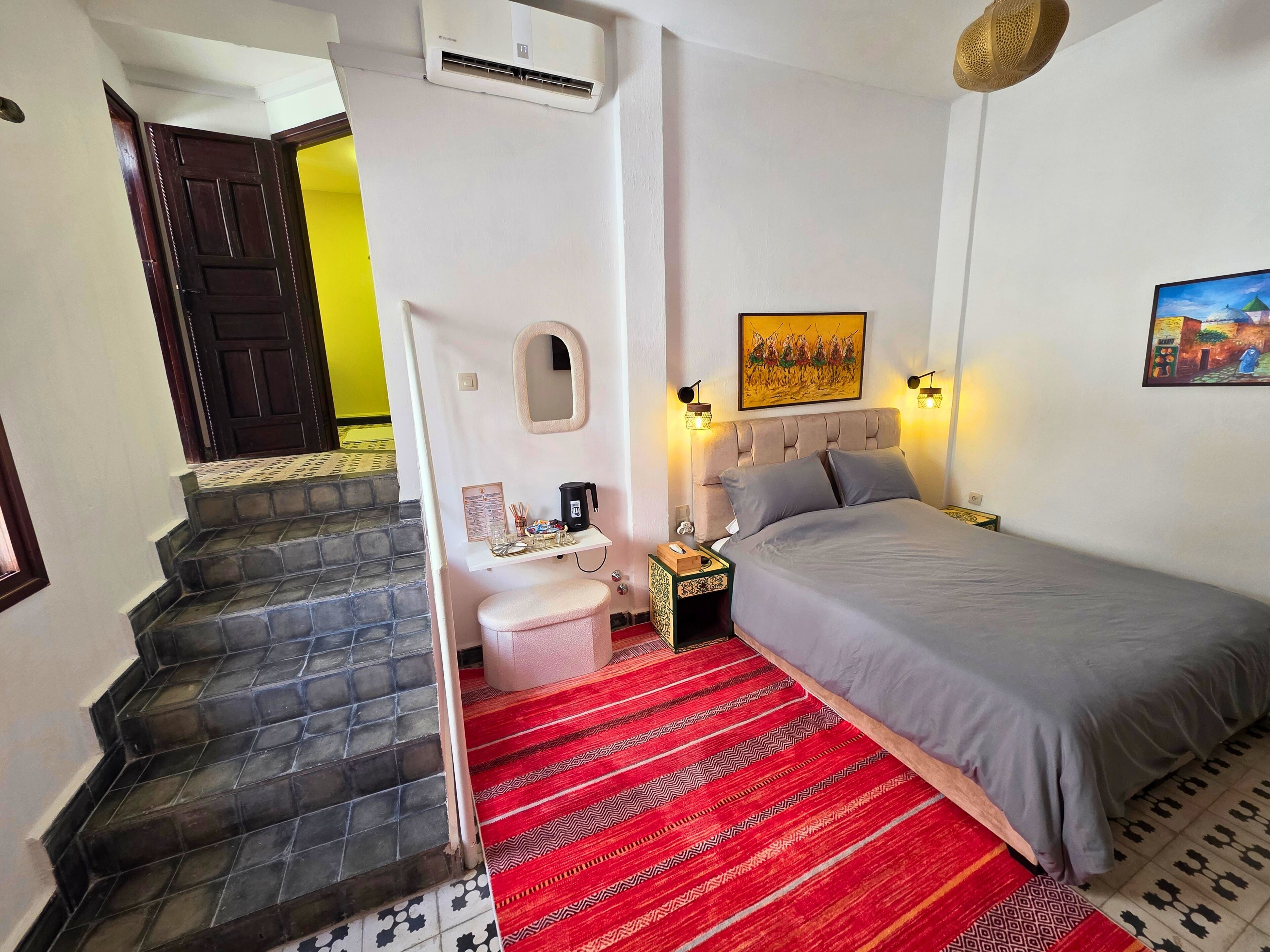 Luxury Double Room, Courtyard View | Air conditioning