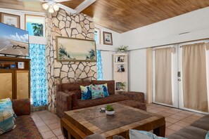 TV, books - Poolside Oasis | Walk to beach access! (South Padre Island)