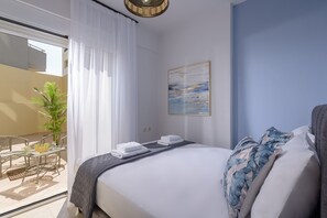 1 bedroom, bed sheets - Casa Kali 2 Apartment (Heraklion)