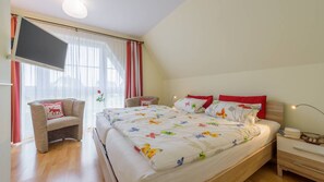 2 camere, ferro/asse da stiro, Wi-Fi gratuito