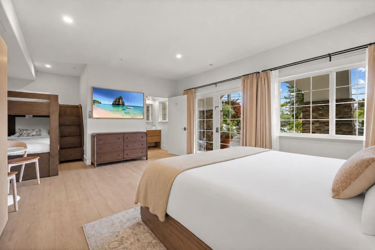 Premium bedding, memory-foam beds, in-room safe, blackout curtains