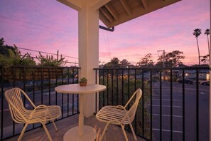 Studio phong cách cổ điển, 1 giường cỡ queen, lò vi sóng, góc | Ngoại thất